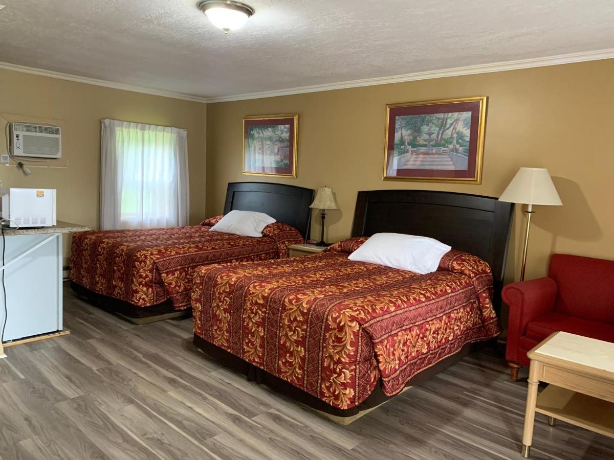 Dunlop Motel Goderich Exterior photo