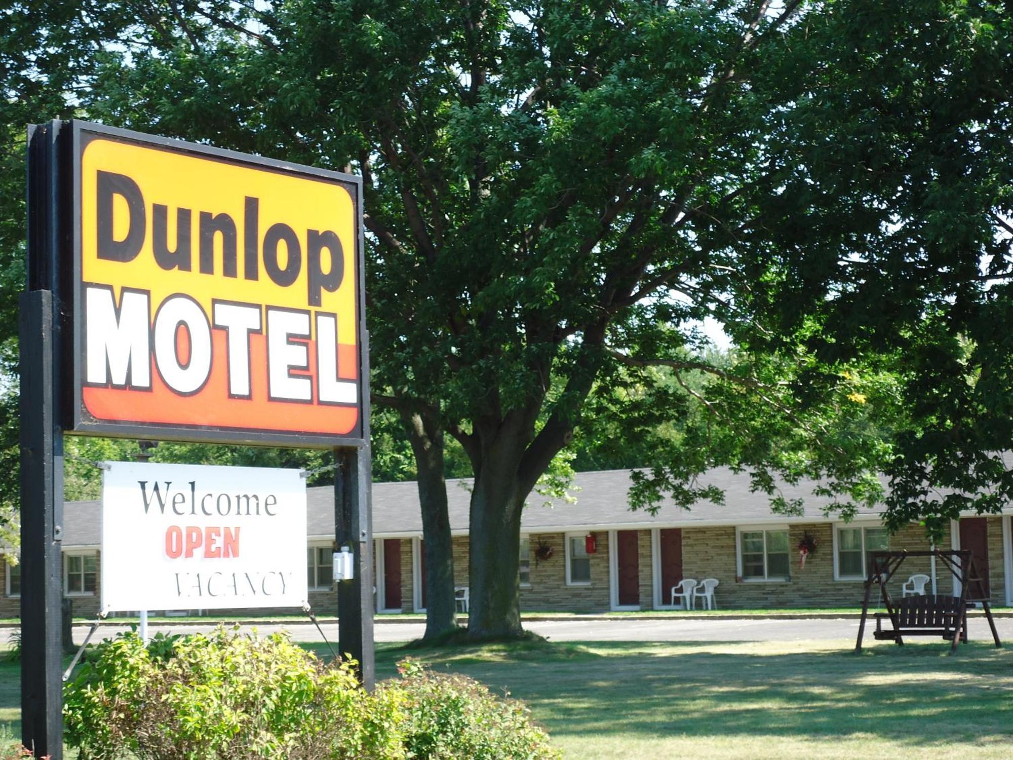 Dunlop Motel Goderich Exterior photo