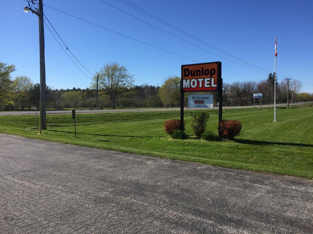 Dunlop Motel Goderich Exterior photo