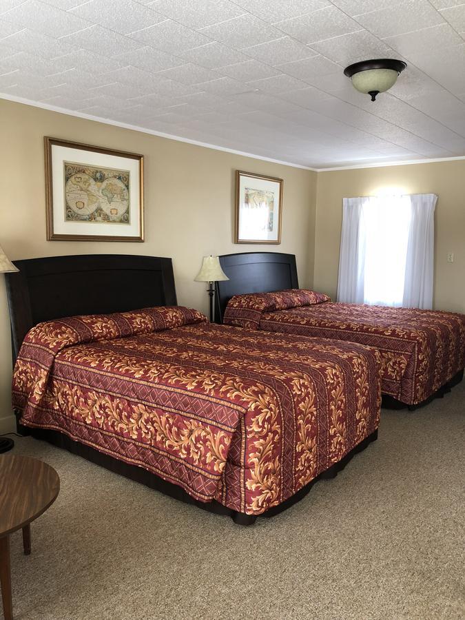 Dunlop Motel Goderich Exterior photo